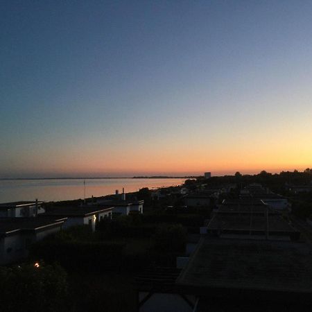 Traumhaftes Strand-Apartment Mit Meerblick Staberdorf Екстериор снимка