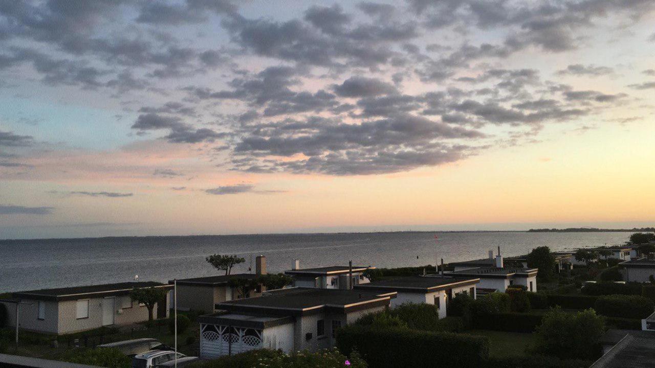 Traumhaftes Strand-Apartment Mit Meerblick Staberdorf Екстериор снимка